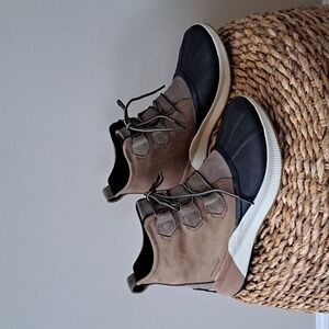 SOREL Womens Out & About lll Waterproof Brown Nubuck/Grey Suede Ankle Boots 10